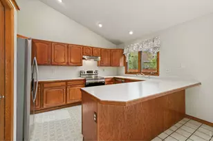 5207 Wheaton Dr, Fort Collins, CO 80525 - Photo 9