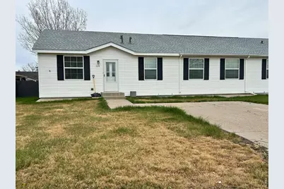 220 S Spruce St, Fort Morgan, CO 80701 - Photo 1