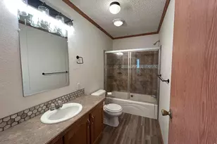 220 S Spruce St, Fort Morgan, CO 80701 - Photo 9