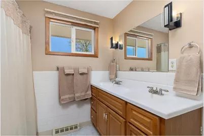 218 Bothun Rd, Berthoud, CO 80513 - Photo 13