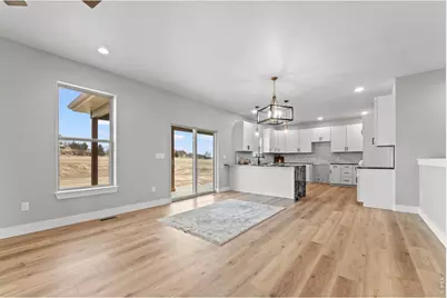 32 Lakeview Cir, Fort Morgan, CO 80701 - Photo 9