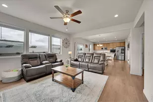 2538 Doe Rdg Wy, Johnstown, CO 80534 - Photo 5