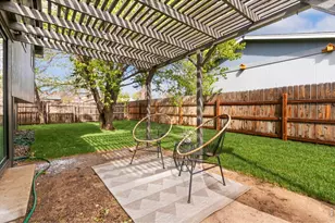 2124 Manchester Dr, Fort Collins, CO 80526 - Photo 29