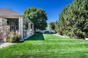 5203 W B St, Greeley, CO 80634 - Photo 9