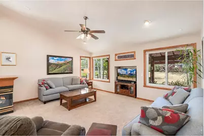 2177 Burbank St, Berthoud, CO 80513 - Photo 9