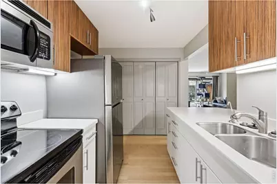 2227 Canyon Blvd #155B, Boulder, CO 80302 - Photo 3