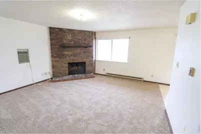 114 Juniper Pl, Loveland, CO 80538 - Photo 3