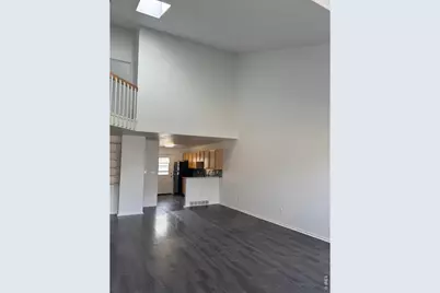 2155 Meadow Ct, Longmont, CO 80501 - Photo 5