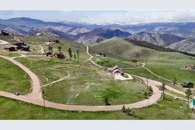 181 Meadow Mountain Dr, Livermore, CO 80536 - Photo 9