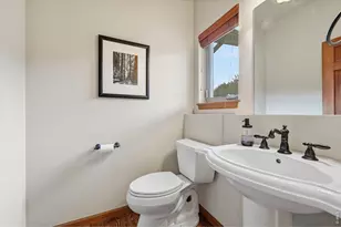 2001 Cherokee Dr, Estes Park, CO 80517 - Photo 21