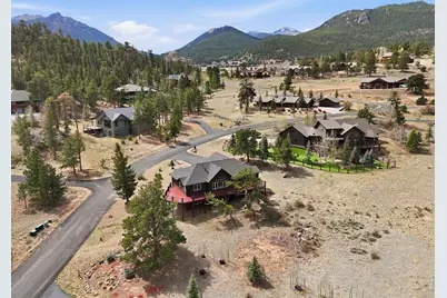 2001 Cherokee Dr, Estes Park, CO 80517 - Photo 45