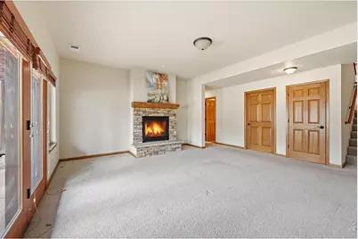 2001 Cherokee Dr, Estes Park, CO 80517 - Photo 25