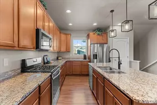 1921 Charles Brockman Dr, Fort Collins, CO 80525 - Photo 11