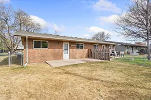 1713 Pecan St, Fort Collins, CO 80526 - Photo 17