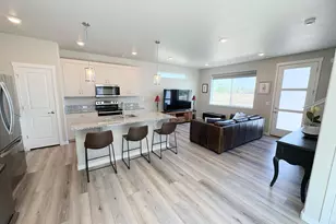 333 Pyramid Peak St, Berthoud, CO 80513 - Photo 5