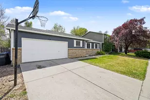 719 Woodland Way, Fort Collins, CO 80526 - Photo 3