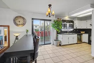 1037 Deer Creek Ln, Fort Collins, CO 80526 - Photo 9