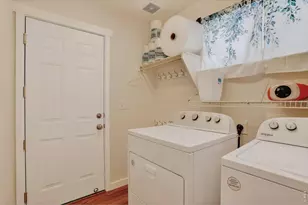 7208 Trout Ct, Fort Collins, CO 80526 - Photo 11