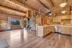 679 Cougar Dr, Boulder, CO 80302 - Photo 5