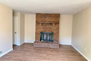 1437 Centennial Dr, Longmont, CO 80501 - Photo 5