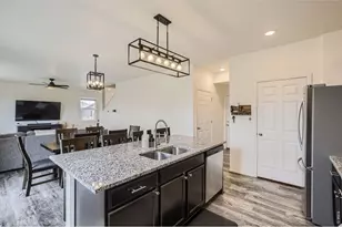 1685 Highfield Dr, Windsor, CO 80550 - Photo 7