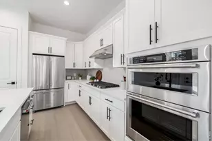 672 Apex St, Erie, CO 80516 - Photo 17