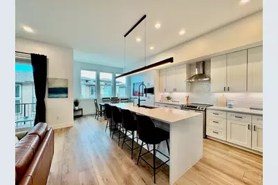 561 Canary Ln, Superior, CO 80027 - Photo 1