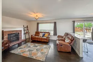 1233 Button Rock Dr, Longmont, CO 80504 - Photo 11