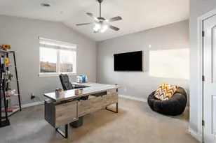 8712 Portico Ln, Longmont, CO 80503 - Photo 25
