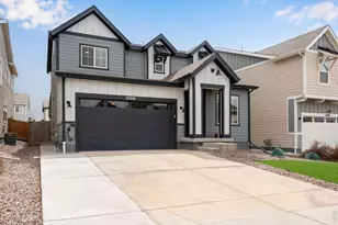 27890 E 7th Pl, Aurora, CO 80018 - Photo 3