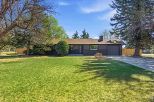 1050 Greenfield Ct, Fort Collins, CO 80524 - Photo 3