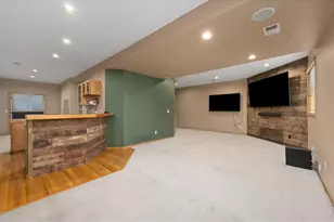 1410 Wildrose Dr, Longmont, CO 80503 - Photo 29