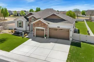 7419 Ladbroke Dr, Windsor, CO 80550 - Photo 3