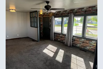 339 Valley Dr, Sterling, CO 80751 - Photo 7