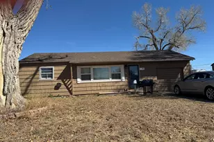 339 Valley Dr, Sterling, CO 80751 - Photo 1
