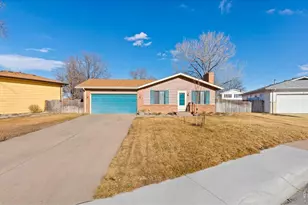326 44th Ave, Greeley, CO 80634 - Photo 3