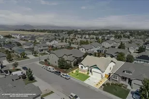 882 Jenny Ln, Berthoud, CO 80513 - Photo 37