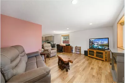 4820 Sheridan Ave, Loveland, CO 80538 - Photo 7