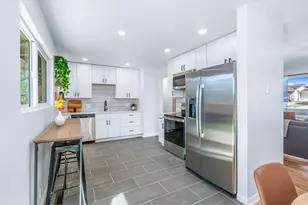 1923 W Elizabeth St, Fort Collins, CO 80521 - Photo 3