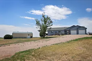 16498 County Rd 100, Nunn, CO 80648 - Photo 3