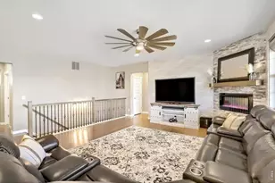 2169 Day Spring Dr, Windsor, CO 80550 - Photo 5