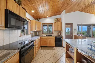 121 Manhead Mountain Dr, Livermore, CO 80536 - Photo 17