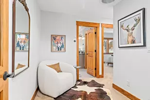 225 Curry Dr, Estes Park, CO 80517 - Photo 39