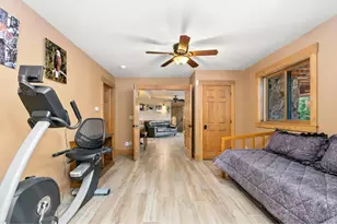 1490 Hummingbird Dr, Estes Park, CO 80517 - Photo 33
