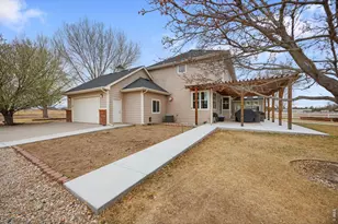 880 E Hwy 56, Berthoud, CO 80513 - Photo 37