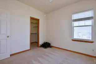 1047 Canal Dr, Windsor, CO 80550 - Photo 33