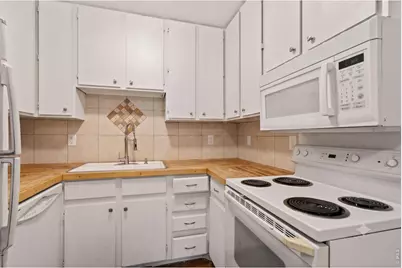 1209 W Plum St #C-6, Fort Collins, CO 80521 - Photo 5