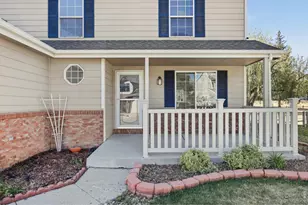 2056 Calhoun Ct, Loveland, CO 80537 - Photo 3
