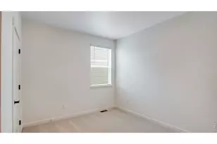 1727 Knobby Pne Dr, Fort Collins, CO 80528 - Photo 11