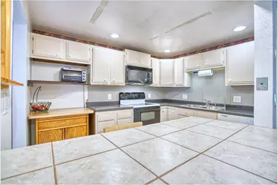 36 Placer Ave, Longmont, CO 80504 - Photo 11